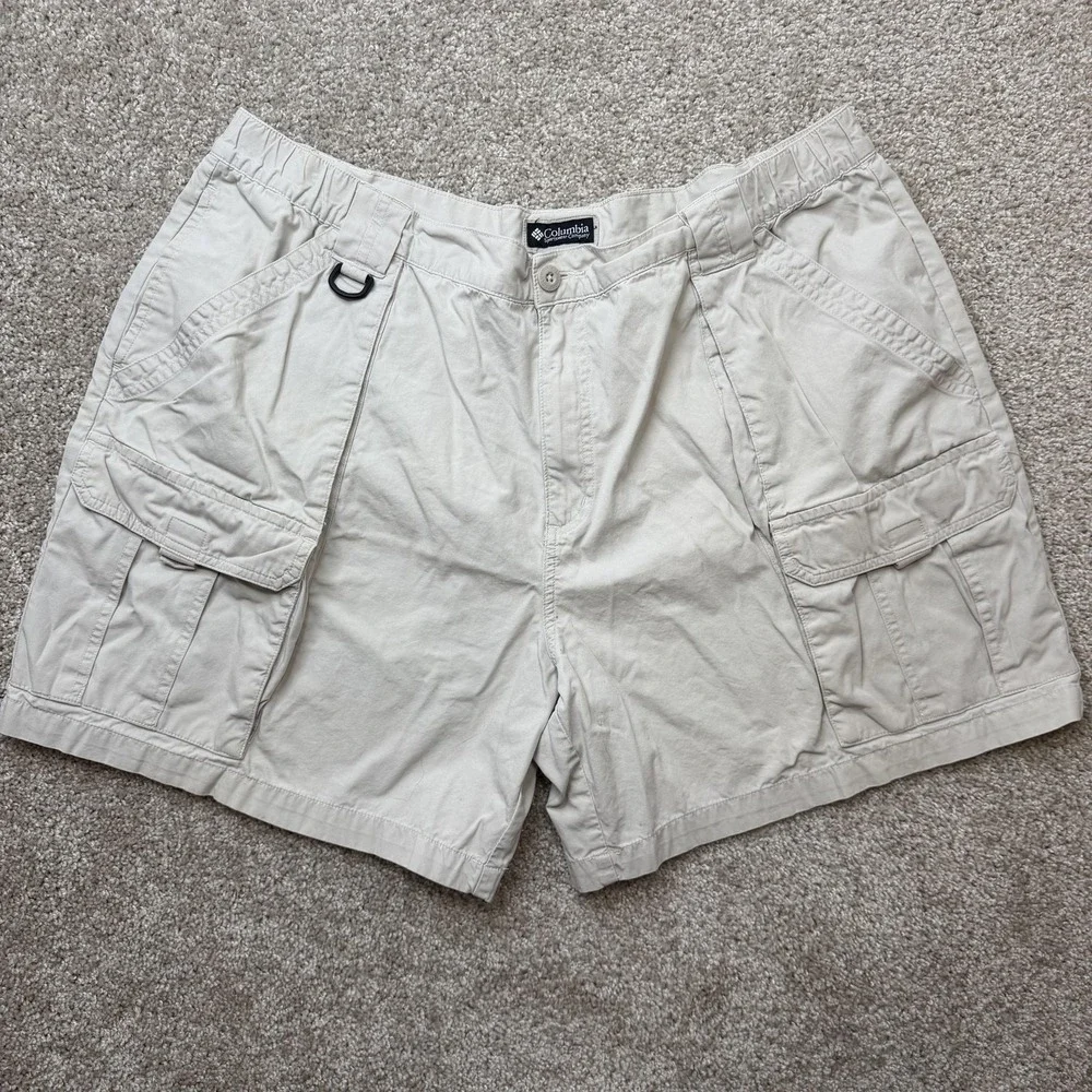 Columbia Cargo Shorts Mens 2XL Beige Cotton Elastic Waist 7 Inseam Outdoor